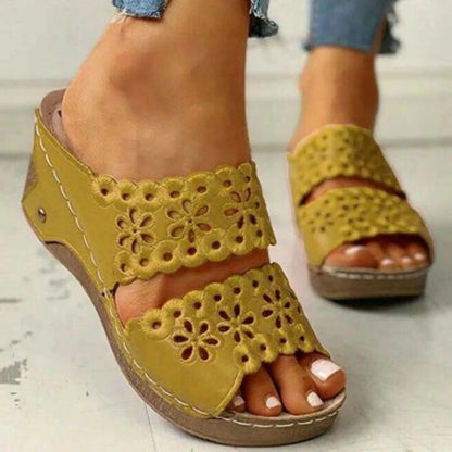 Casual and airy comfortable sandals