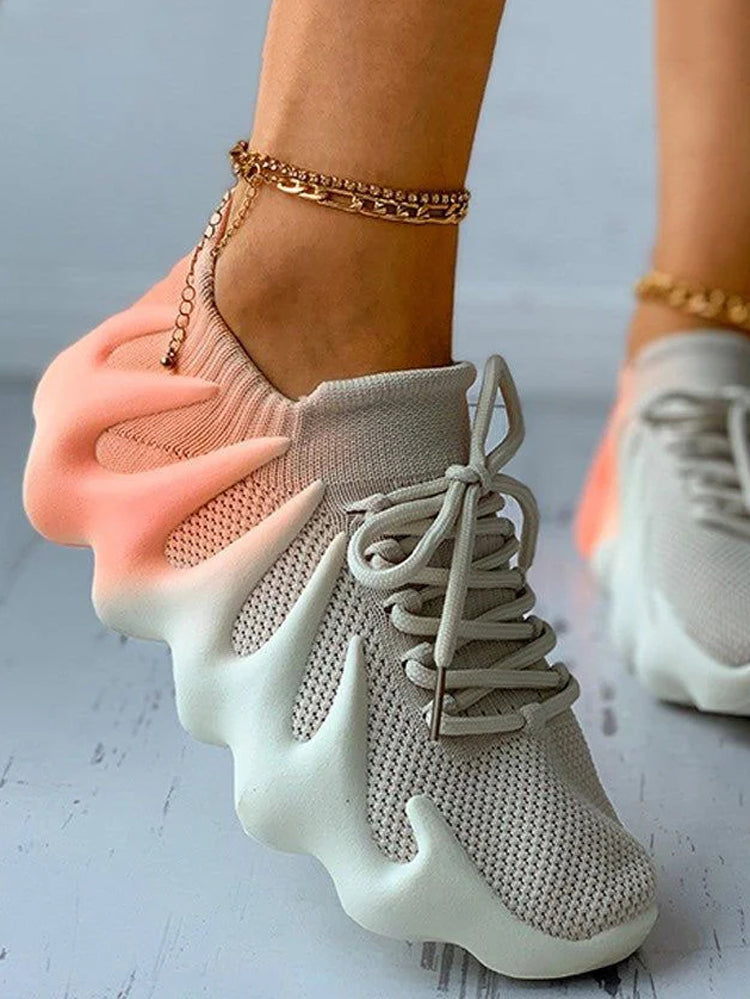 Stylish and airy Sneakers