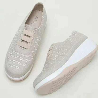 Front lace-up shoes