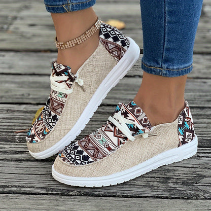 Elegant and detailed supportive Sneakers