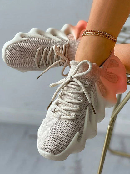 Stylish and airy Sneakers