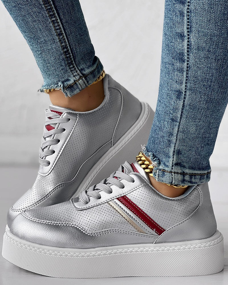 Elegant and detailed supportive Sneakers