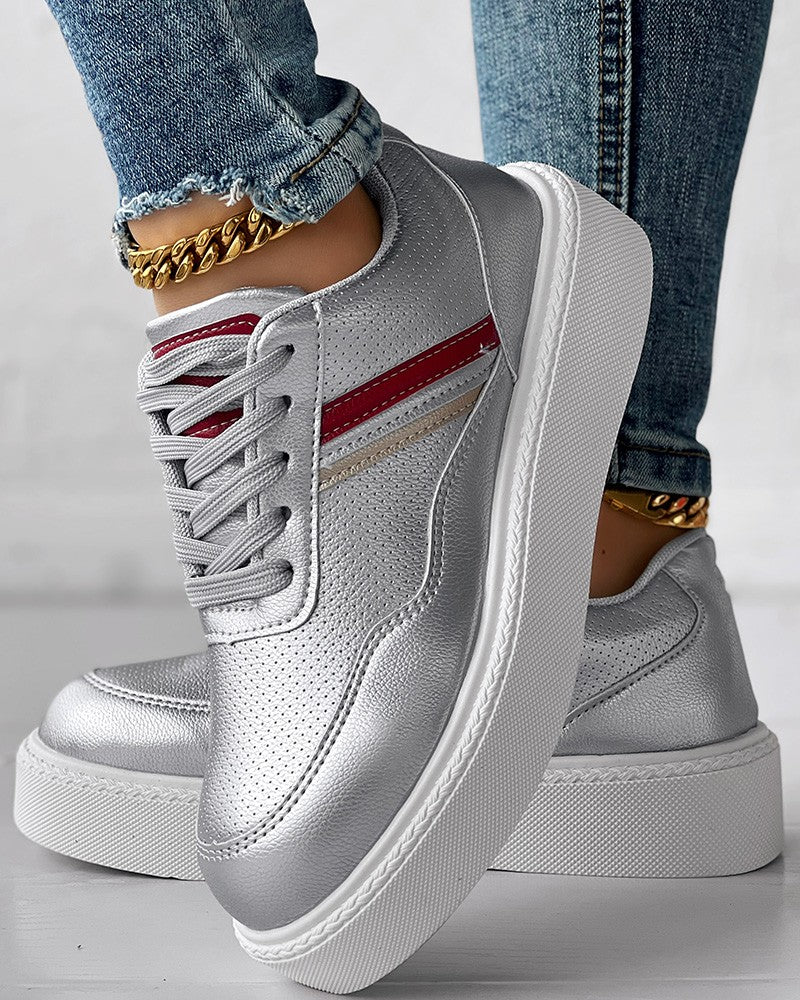 Elegant and detailed supportive Sneakers