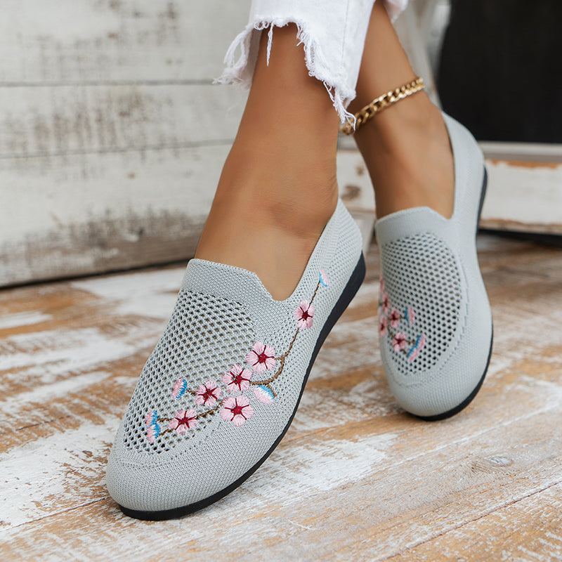 Summer shoes with flowers