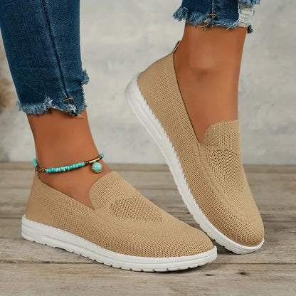 Elegant and detailed supportive Sneakers