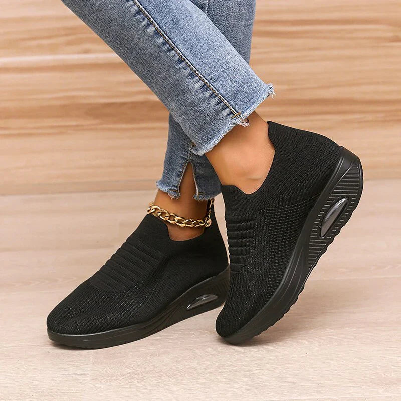 Minimalist orthopedic Sneakers