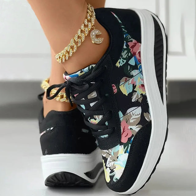 Fashionable and supportive orthopedic Sneakers