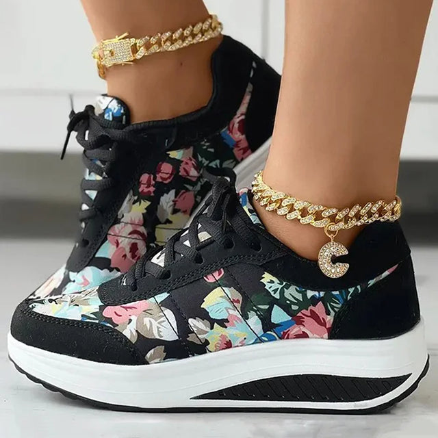 Fashionable and supportive orthopedic Sneakers