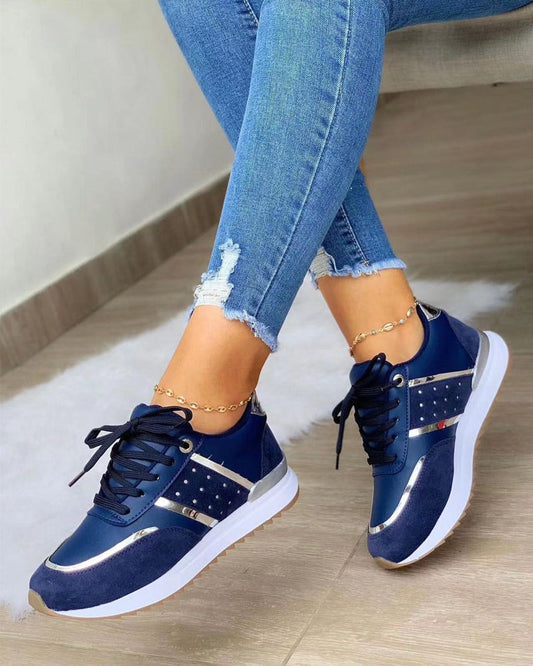 Comfortable and versatile orthopedic Sneakers