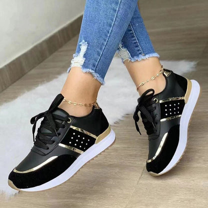 Sporty casual shoes for autumn