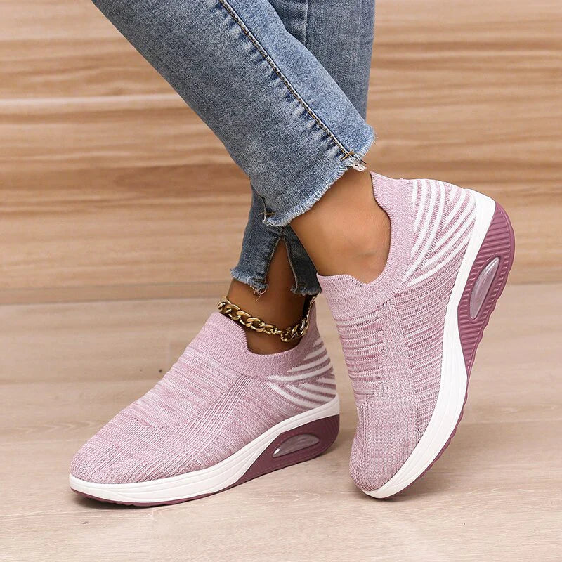 Minimalist orthopedic Sneakers