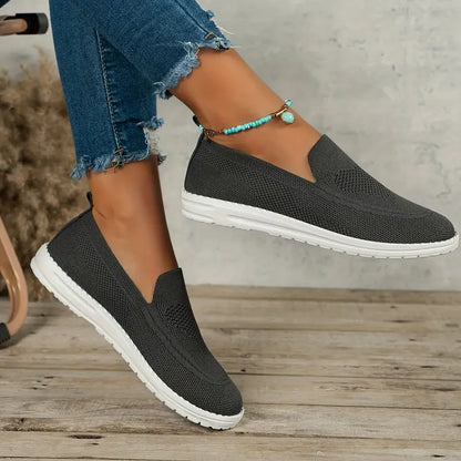 Elegant and detailed supportive Sneakers