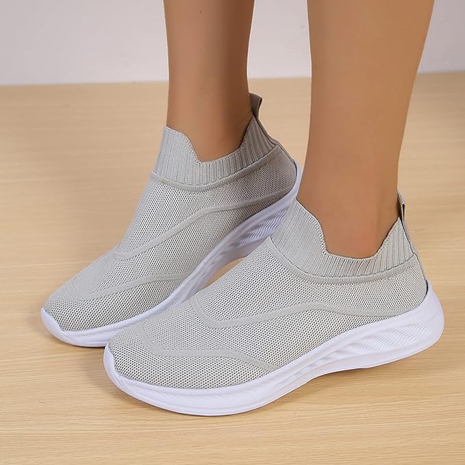 Supportive and fashionable orthopedic Sneakers