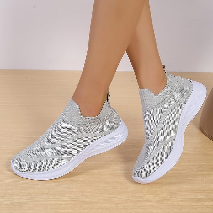 Supportive and fashionable orthopedic Sneakers