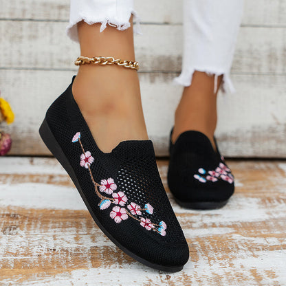 Summer shoes with flowers