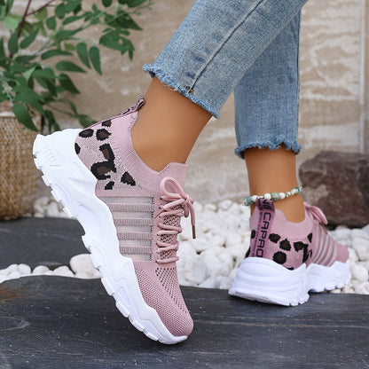 Comfortable and durable orthopedic Sneakers