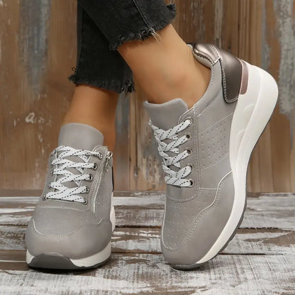 Elegant and detailed supportive Sneakers