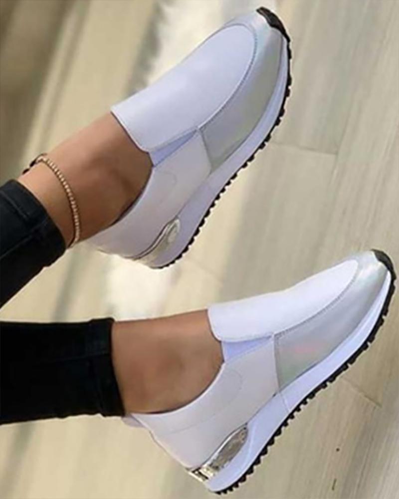 Supportive and fashionable orthopedic Sneakers