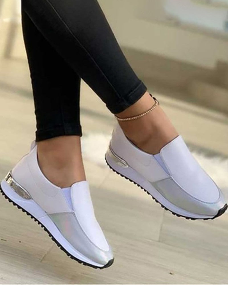 Supportive and fashionable orthopedic Sneakers