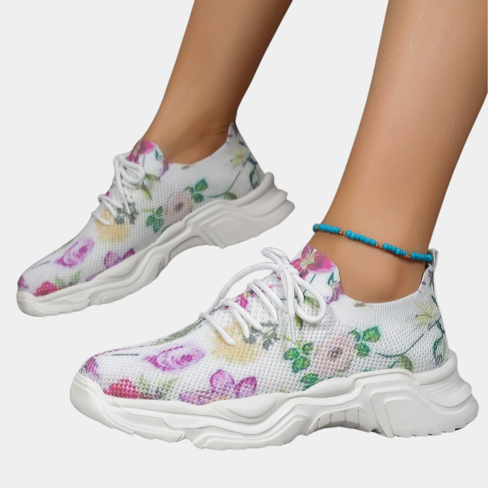 Elegant and detailed supportive Sneakers