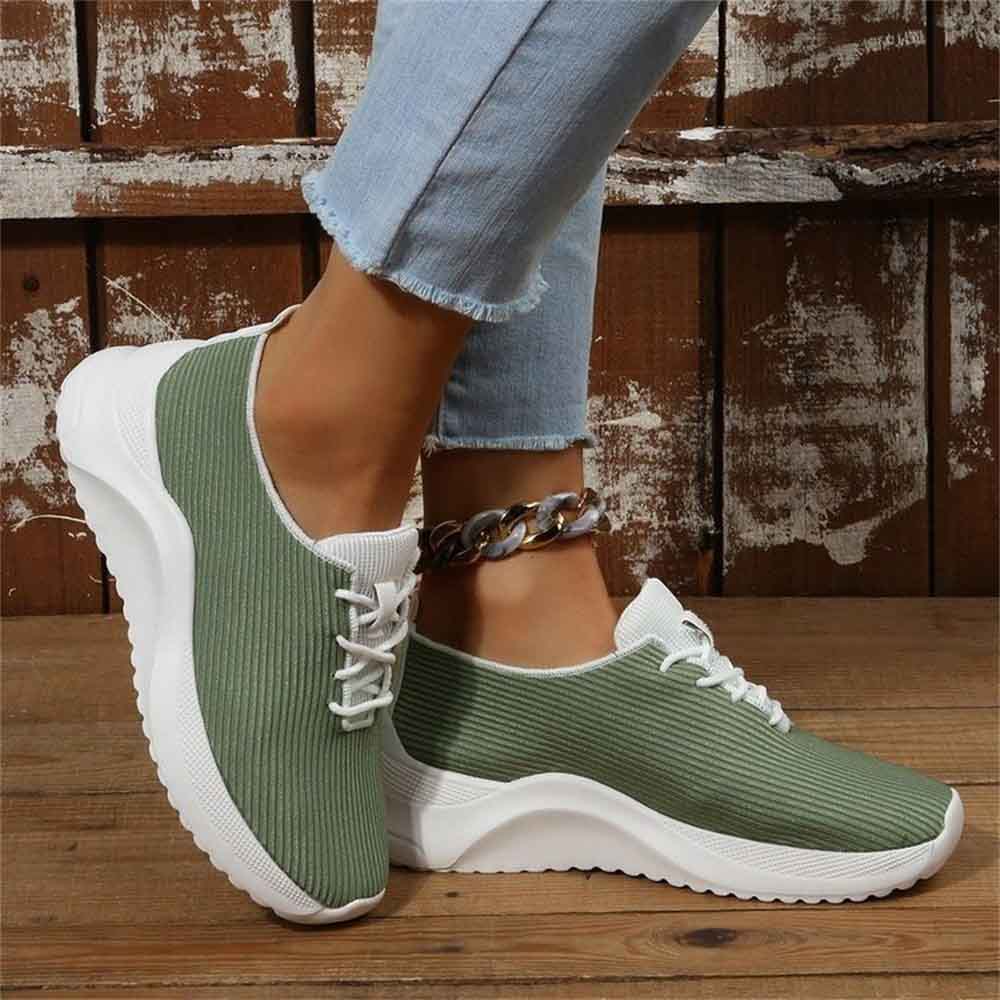 Elegant and detailed supportive Sneakers