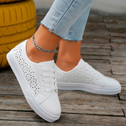 Casual Flats Low Top Breathable Sneakers