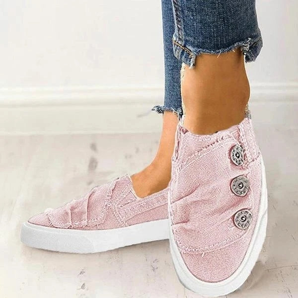 Elegant and detailed supportive Sneakers