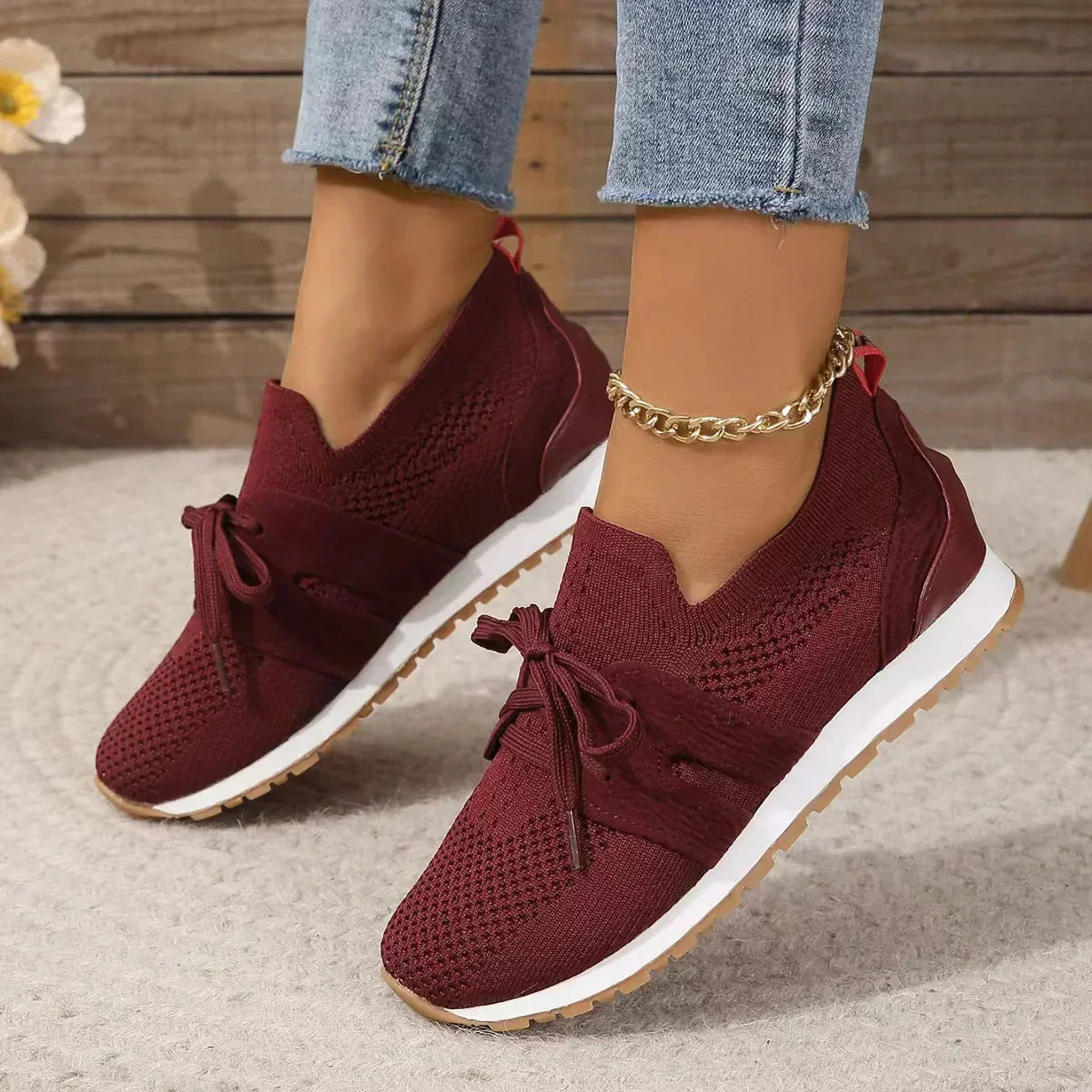 Orthopedic trendy sneakers