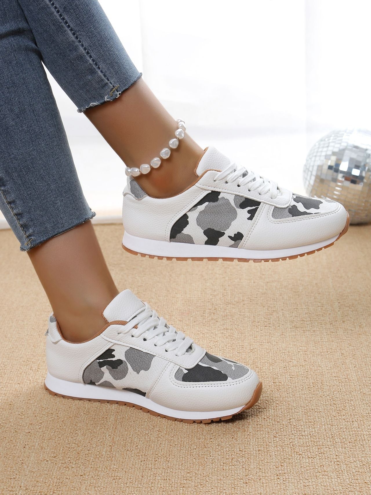 Comfertable and stylish orthopedic Sneakers