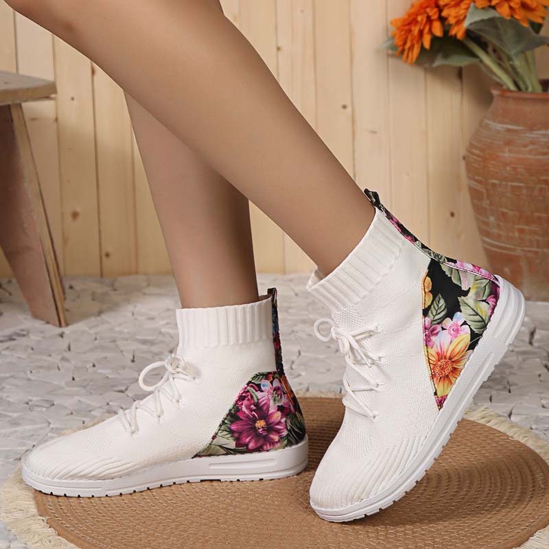 Supportive and fashionable orthopedic Sneakers