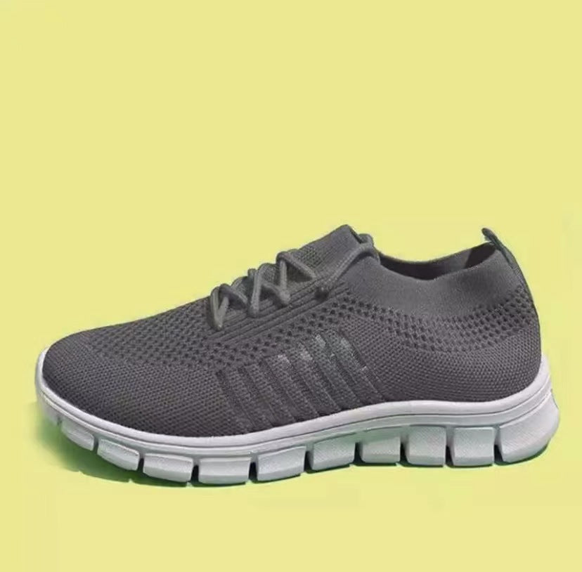 Comfortable and durable orthopedic Sneakers