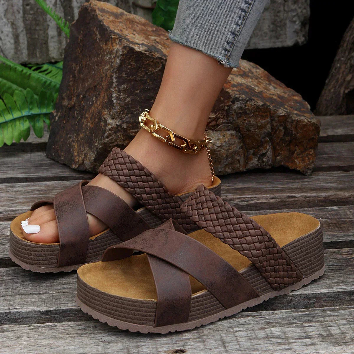 Casual and cool supportive orthopedic Sandals