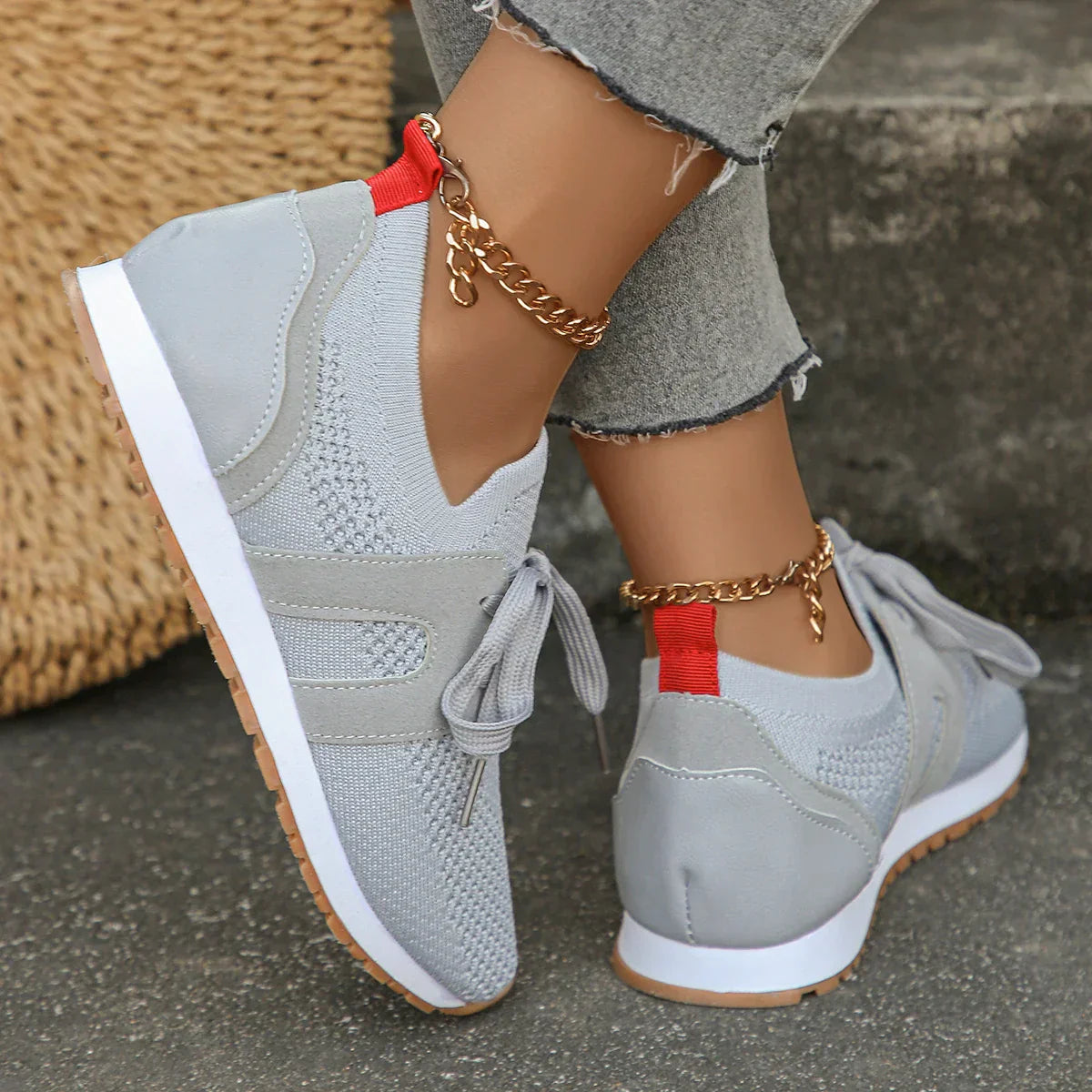 Casual and supportive orthopedic Sneakers