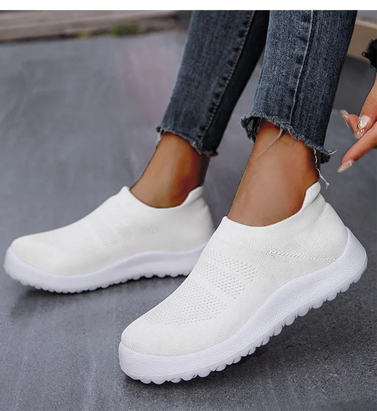 Elegant and detailed supportive Sneakers