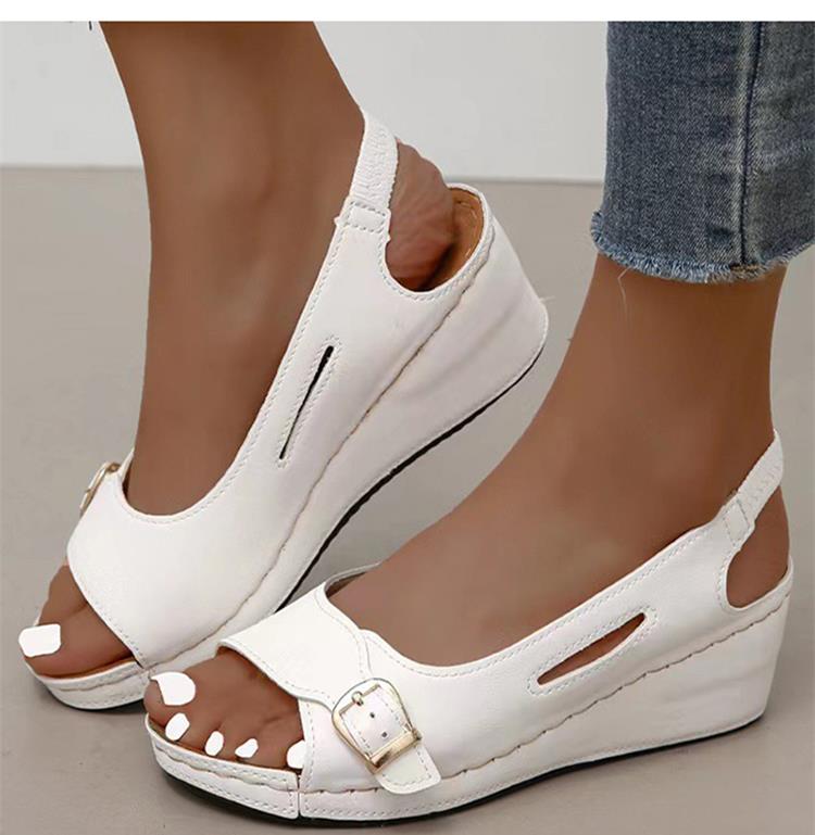 Casual and classic sandals with low wedge heel