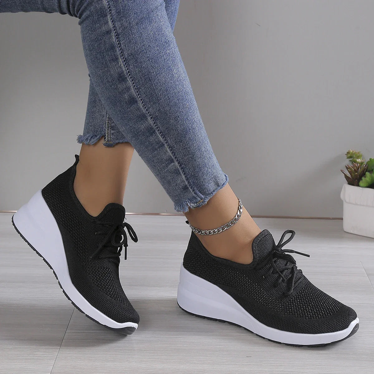 High-quality orthopedic Sneakers