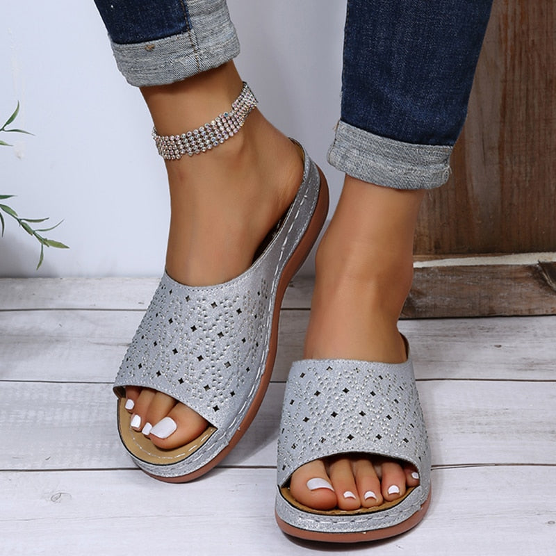 Casual and cool supportive orthopedic Sandals