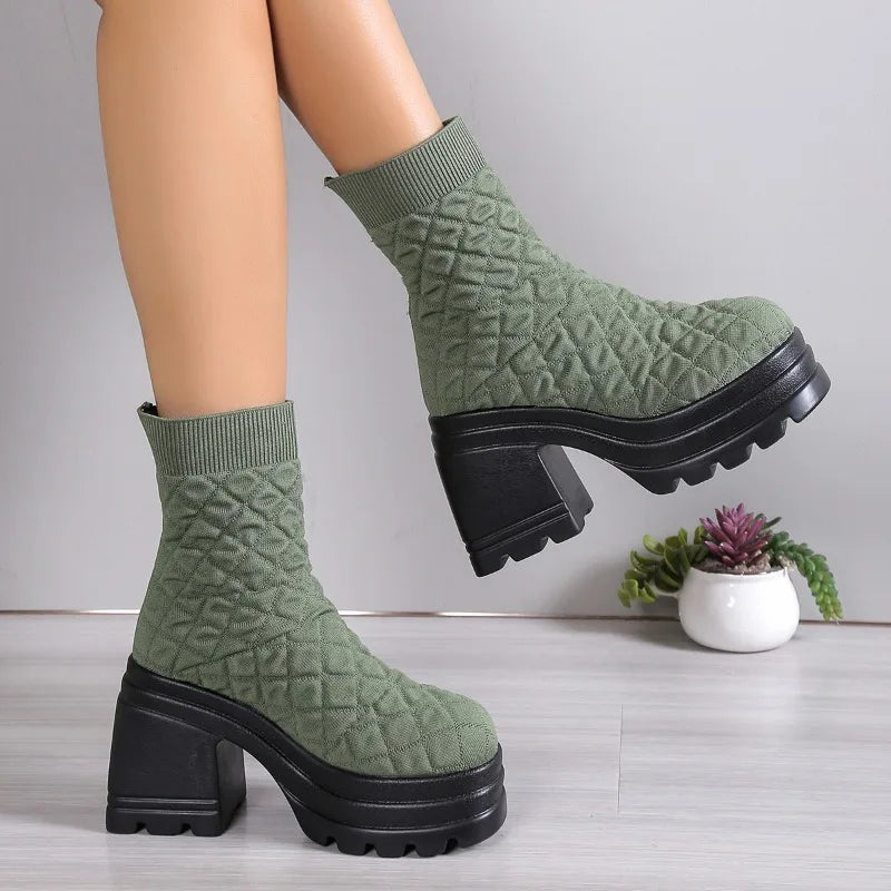 Casual and supportive orthopedic Boots