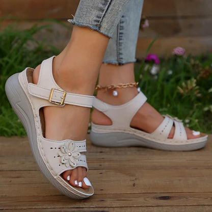 Buckle open toe, wedge beach sandals