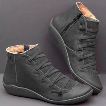 Casual and supportive orthopedic Shoes