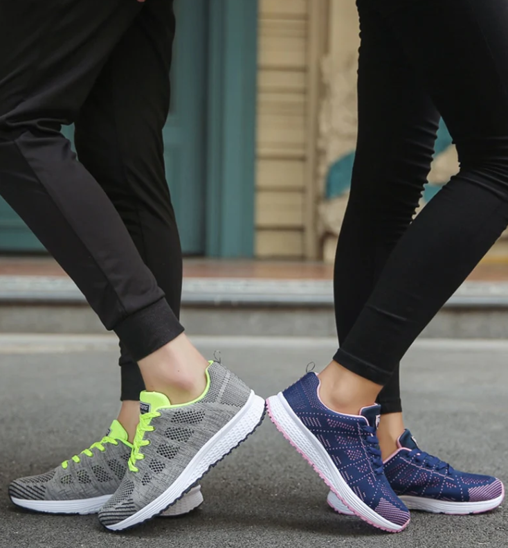 Breathable Walking Mesh Flat Sneakers