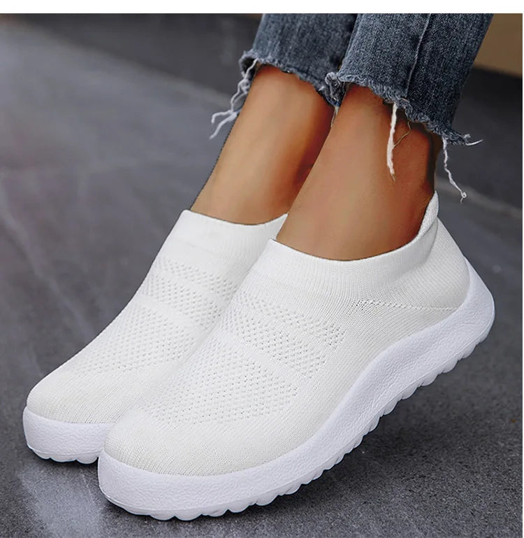 Elegant and detailed supportive Sneakers