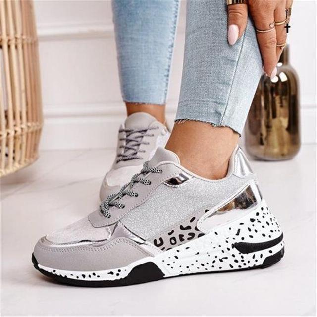 Modern  and supportive orthopedic Sneakers