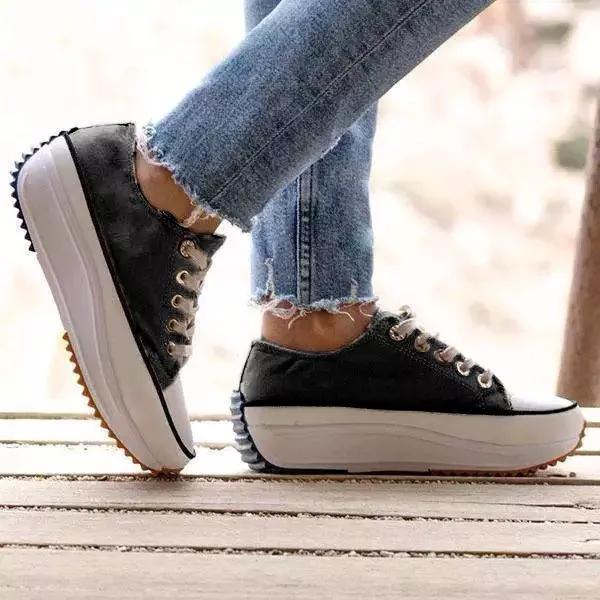 Fashionable and supportive orthopedic Sneakers