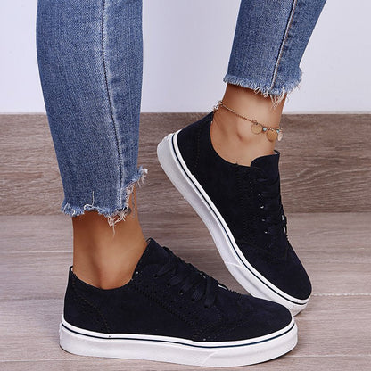 Elegant and detailed supportive Sneakers