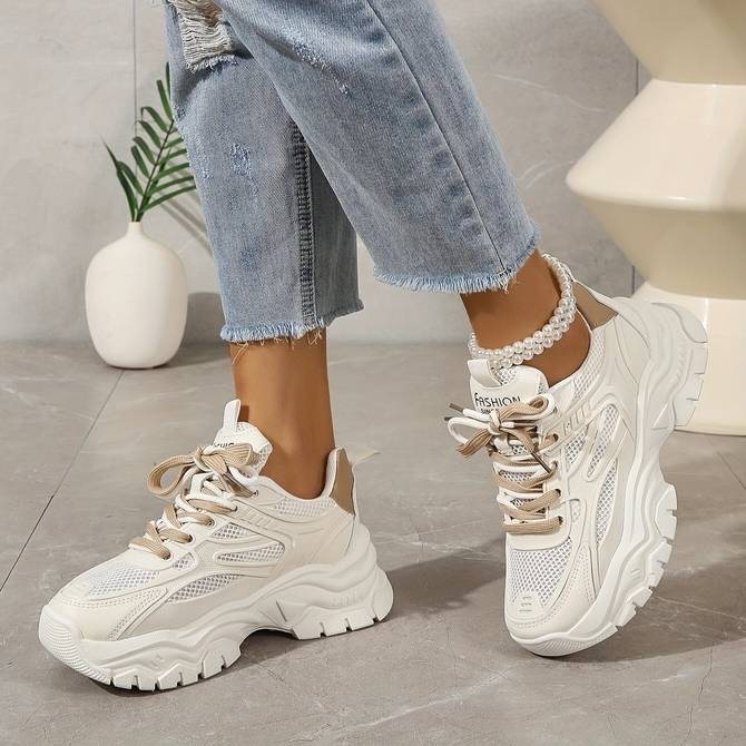 Comfertable and stylish orthopedic Sneakers