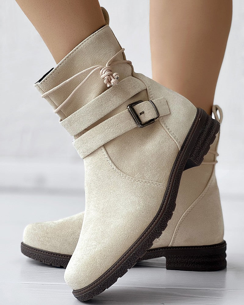 Casual and supportive orthopedic Boots