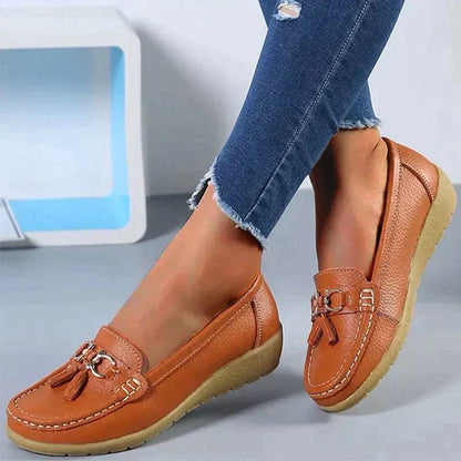 Relaxed and airy casual shoes