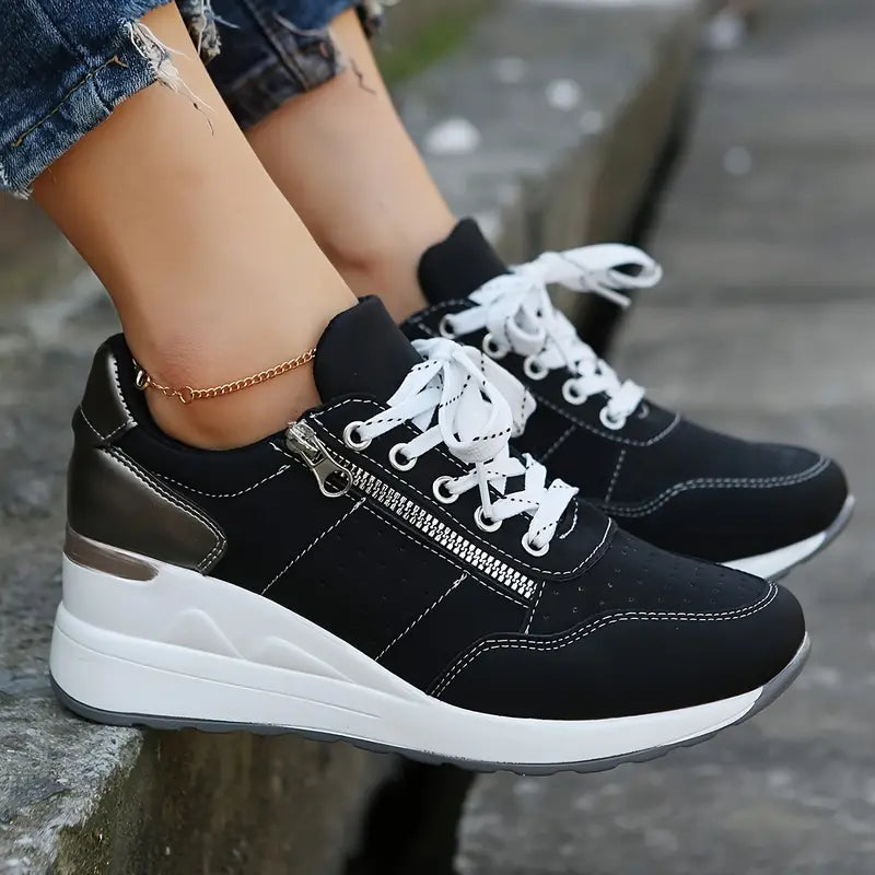 Elegant and detailed supportive Sneakers