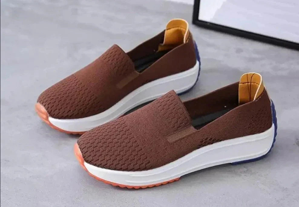 Slip-On hiking boots